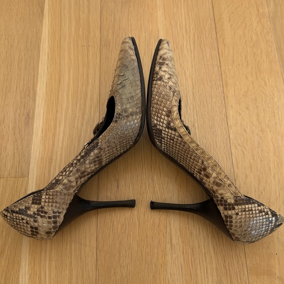 Burberry Prorsum Python Pumps, size 35.5 - Picture 5 of 12